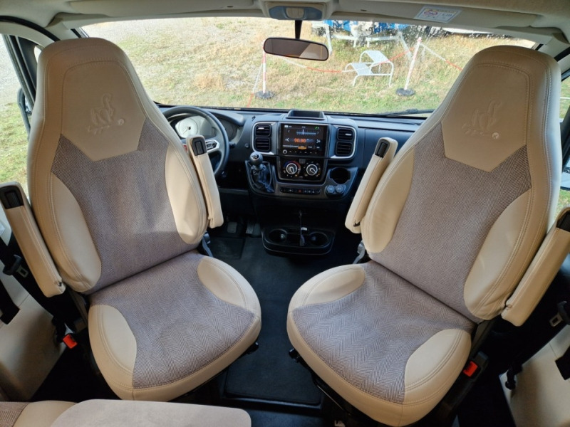 Etrusco T 7400 SBC - Half integraal camper: afbeelding 4 Etrusco T 7400 SBC - Half integraal camper: afbeelding 4