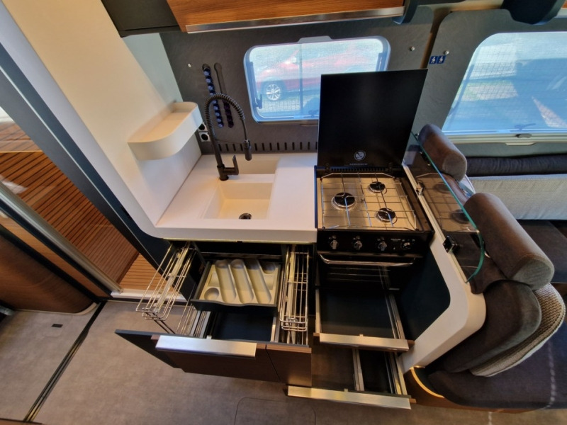 Nieuw Half integraal camper Laika Kreos 5009 L: afbeelding 13 Nieuw Half integraal camper Laika Kreos 5009 L: afbeelding 13