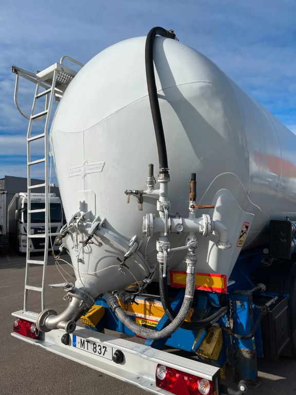 Spitzer 59.000Liter - Bulkoplegger: afbeelding 5 Spitzer 59.000Liter - Bulkoplegger: afbeelding 5