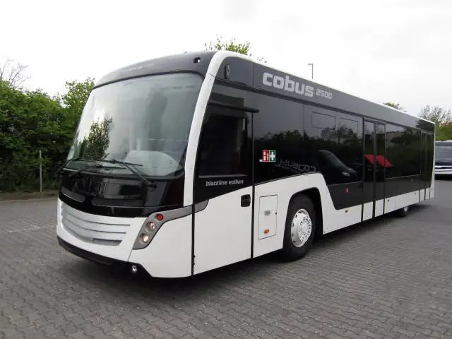 CONTRAC COBUS 2500 - Luchthaven bus: afbeelding 1 CONTRAC COBUS 2500 - Luchthaven bus: afbeelding 1