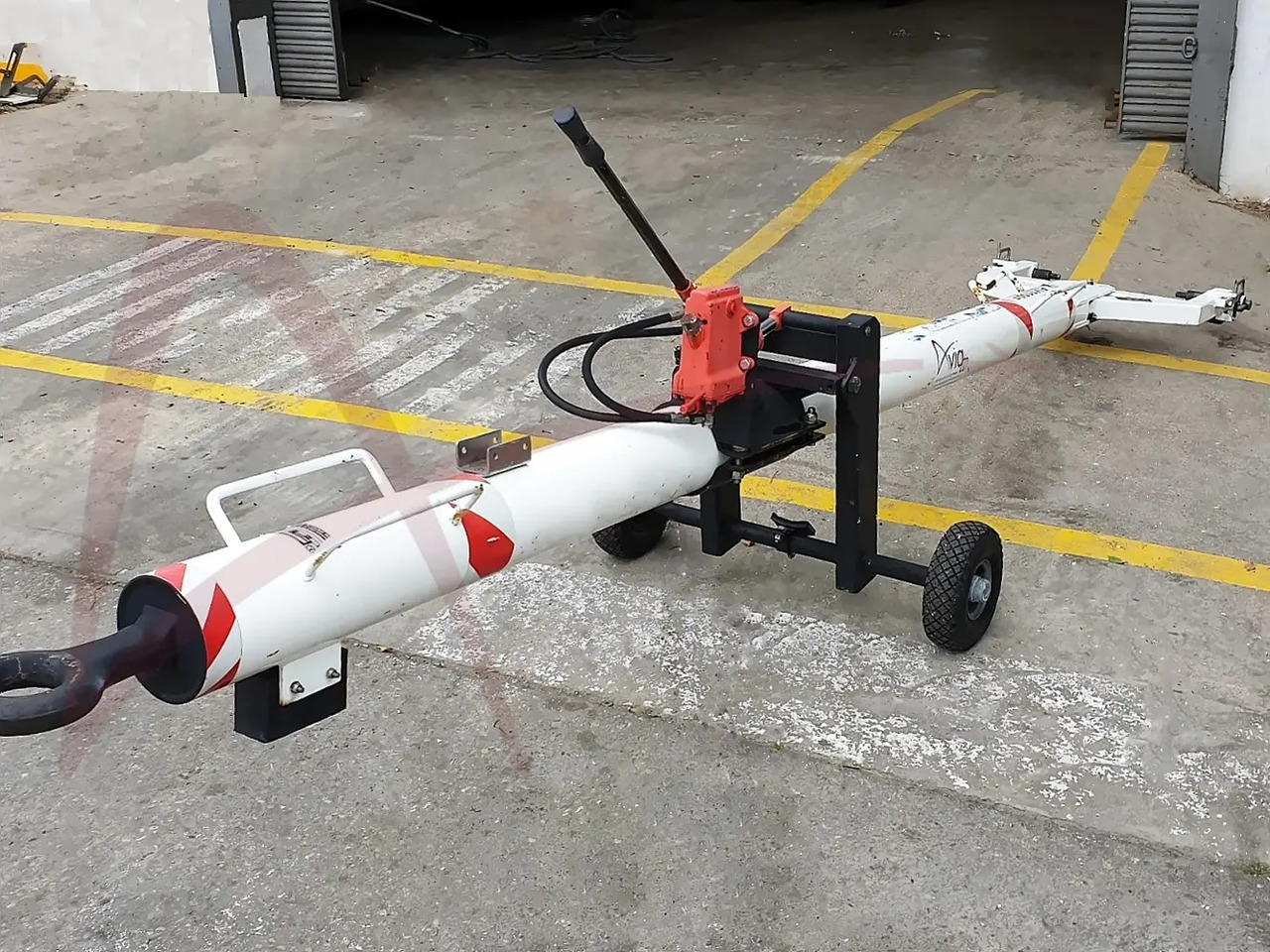 CAVOTEC FLADUNG FSST CRJ100-1000 - Ground support equipment: afbeelding 3 CAVOTEC FLADUNG FSST CRJ100-1000 - Ground support equipment: afbeelding 3