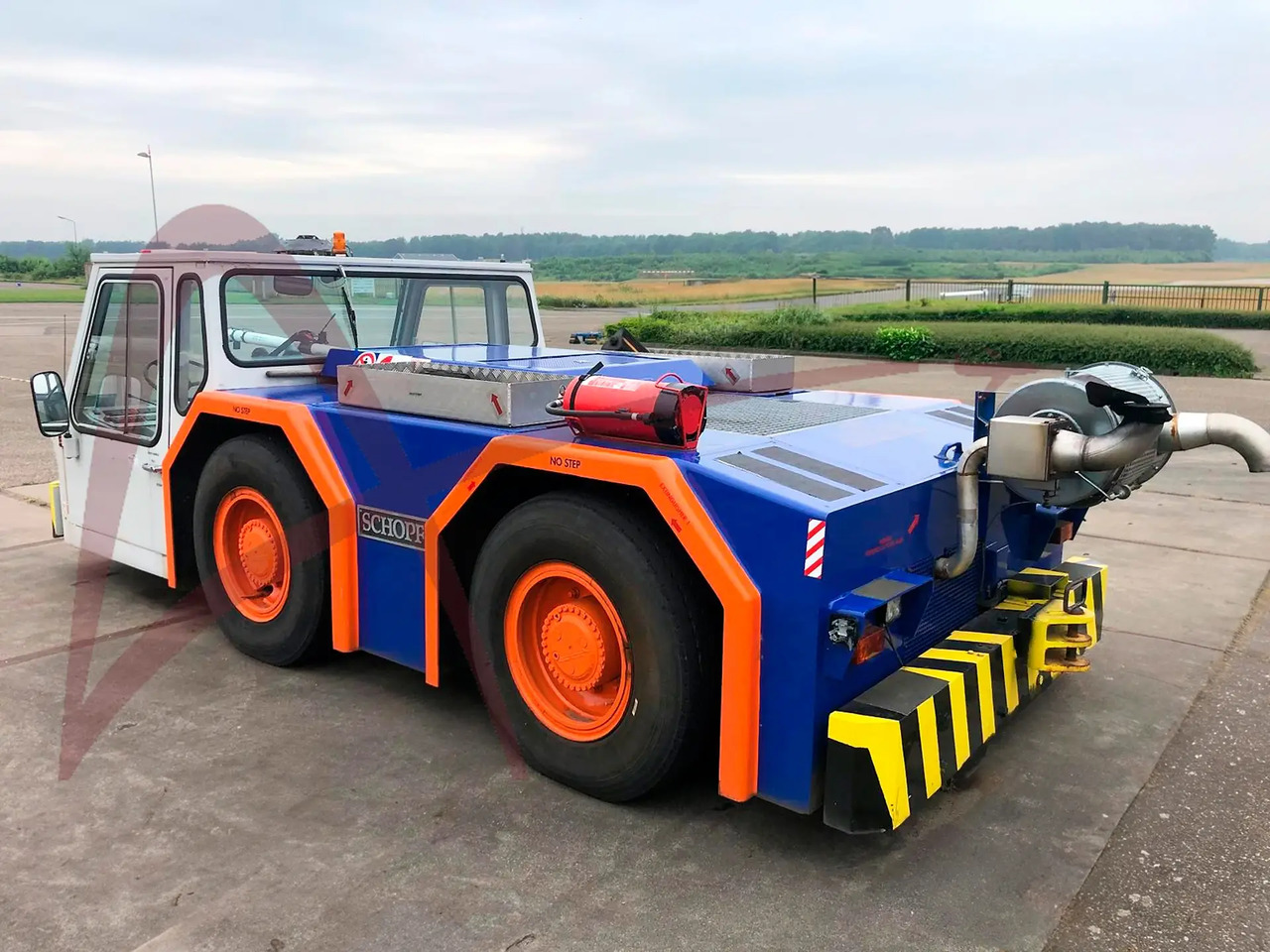 SCHOPF F106 - Vliegtuigtrekker: afbeelding 1 SCHOPF F106 - Vliegtuigtrekker: afbeelding 1
