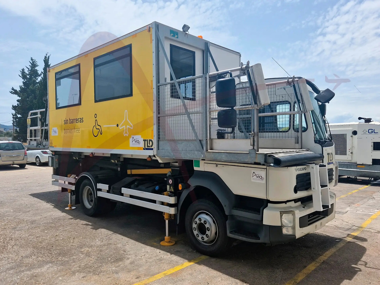 TLD CHTP PM-5.9 - Ambulift: afbeelding 1 TLD CHTP PM-5.9 - Ambulift: afbeelding 1