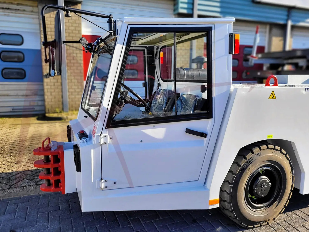 TLD TMX-100 - Vliegtuigtrekker: afbeelding 3 TLD TMX-100 - Vliegtuigtrekker: afbeelding 3