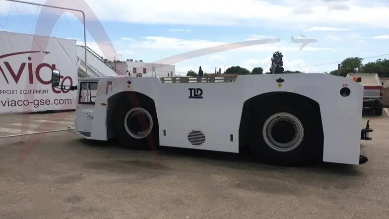 TLD TMX-450 - Vliegtuigtrekker: afbeelding 3 TLD TMX-450 - Vliegtuigtrekker: afbeelding 3