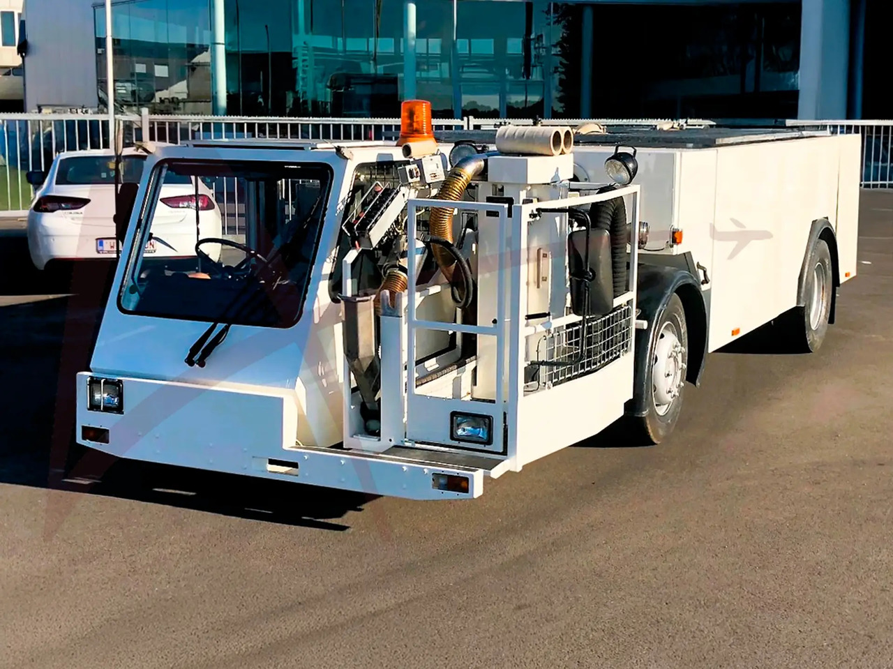 VESTERGAARD TSU-F - Lavatory service truck: afbeelding 1 VESTERGAARD TSU-F - Lavatory service truck: afbeelding 1