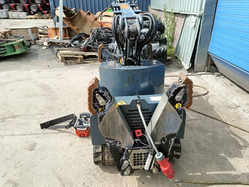 Rupsgraafmachine Brokk euroimplementos RDC1510 180 husqvarna robot remote: afbeelding 13