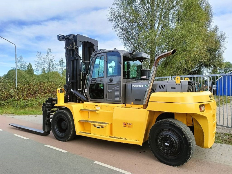 Hyundai 160 D-9 heftruck forklift stapler 16 ton CE - Diesel heftruck: afbeelding 5 Hyundai 160 D-9 heftruck forklift stapler 16 ton CE - Diesel heftruck: afbeelding 5