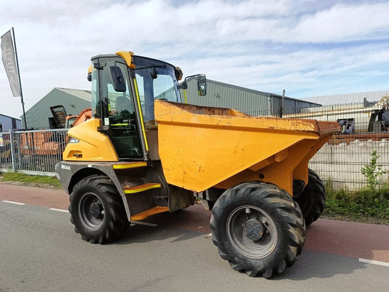 Mecalac 6 MDX dumper dumptruck knik airco 6 ton - Kiepwagen met knikbesturing: afbeelding 4 Mecalac 6 MDX dumper dumptruck knik airco 6 ton - Kiepwagen met knikbesturing: afbeelding 4
