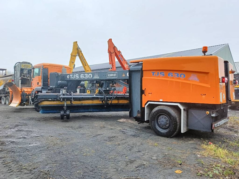 Schmidt TSJ630 man runway snow cleaning sneeuwschuif 2008 - Sneeuwschuif voor Landbouwmachine: afbeelding 5 Schmidt TSJ630 man runway snow cleaning sneeuwschuif 2008 - Sneeuwschuif voor Landbouwmachine: afbeelding 5