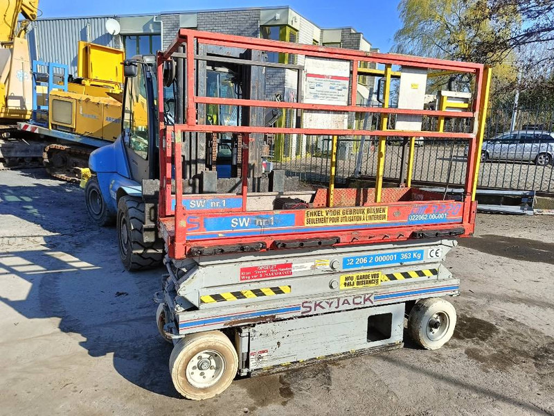 Skyjack SJ III 3220 6,1 m hoogwerker hi lift schaarlift - Schaarlift: afbeelding 1 Skyjack SJ III 3220 6,1 m hoogwerker hi lift schaarlift - Schaarlift: afbeelding 1