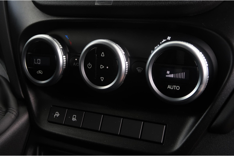 Gesloten bestelwagen Iveco Daily 35S18HV 3.0 L2H2 BPM VRIJ/ AUT/ LED/ CAMERA/ NAVI/ CLIMA: afbeelding 7