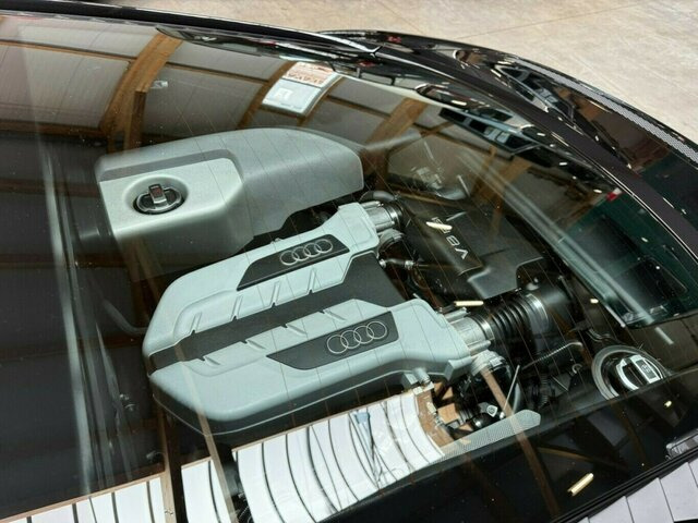 AUDI R8 4.2 FSI V8 quattro Coupé makellos!... - Personenwagen: afbeelding 4 AUDI R8 4.2 FSI V8 quattro Coupé makellos!... - Personenwagen: afbeelding 4