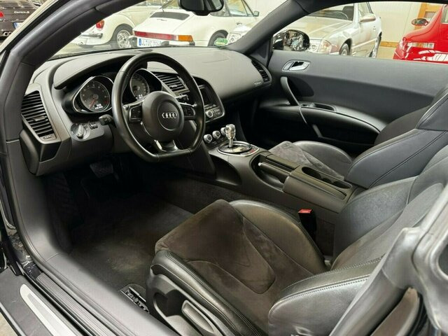 AUDI R8 4.2 FSI V8 quattro Coupé makellos!... - Personenwagen: afbeelding 5 AUDI R8 4.2 FSI V8 quattro Coupé makellos!... - Personenwagen: afbeelding 5