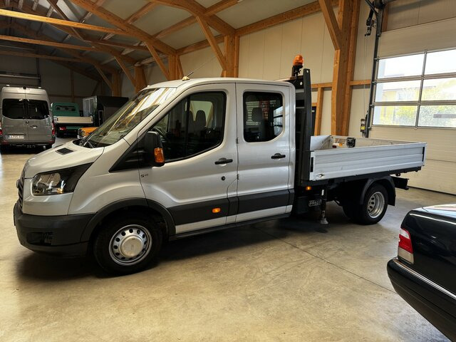 FORD Transit FT 350L Doka TdCI 1.2t Fassi Kran - Bestelwagen met open laadbak, Bestelwagen met dubbele cabine: afbeelding 2 FORD Transit FT 350L Doka TdCI 1.2t Fassi Kran - Bestelwagen met open laadbak, Bestelwagen met dubbele cabine: afbeelding 2