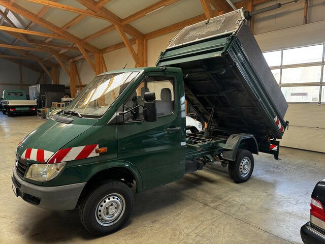 MERCEDES-BENZ Sprinter 311 CDI 4x4 Allrad 3-Seiten-Kipper - Kipper bestelwagen: afbeelding 1 MERCEDES-BENZ Sprinter 311 CDI 4x4 Allrad 3-Seiten-Kipper - Kipper bestelwagen: afbeelding 1