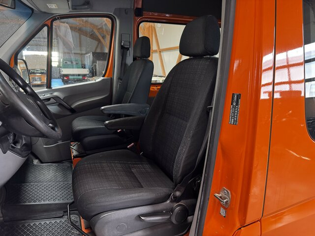 MERCEDES-BENZ Sprinter 316 CDI 4x4 Allrad L2H2 1. Hand! - Gesloten bestelwagen, Bestelwagen met dubbele cabine: afbeelding 4 MERCEDES-BENZ Sprinter 316 CDI 4x4 Allrad L2H2 1. Hand! - Gesloten bestelwagen, Bestelwagen met dubbele cabine: afbeelding 4