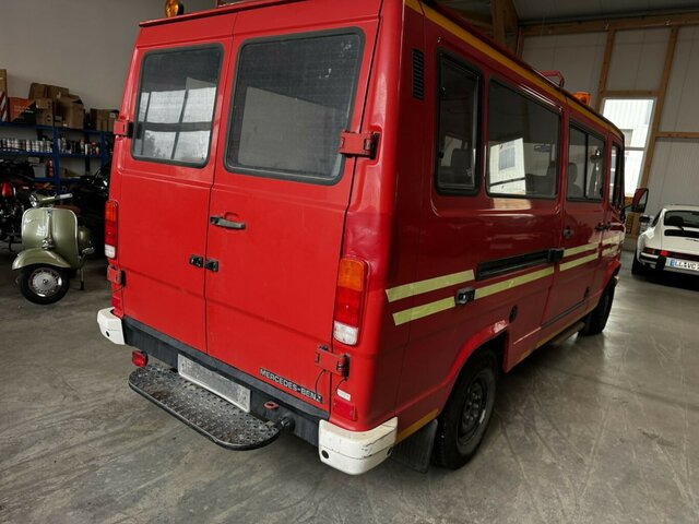 MERCEDES-BENZ T1 310 D Bremer Kombi Feuerwehr1. Hand... - Minibus, Personenvervoer: afbeelding 5 MERCEDES-BENZ T1 310 D Bremer Kombi Feuerwehr1. Hand... - Minibus, Personenvervoer: afbeelding 5