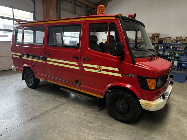 MERCEDES-BENZ T1 310 D Bremer Kombi Feuerwehr1. Hand - Personenwagen: afbeelding 2 MERCEDES-BENZ T1 310 D Bremer Kombi Feuerwehr1. Hand - Personenwagen: afbeelding 2