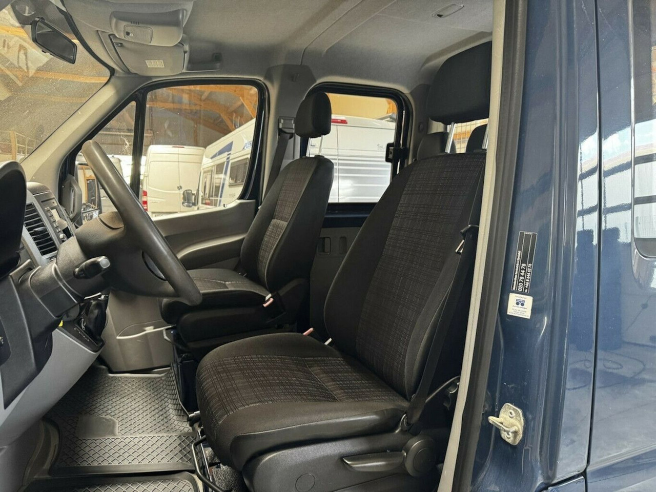 Bestelwagen met open laadbak, Bestelwagen met dubbele cabine Mercedes-Benz Sprinter 313 CDI Doka 4x4 Autom. AHK 3.5t: afbeelding 11