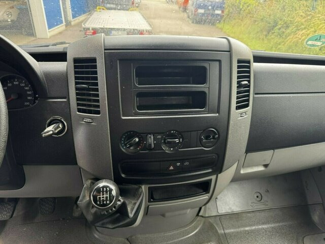 VW Crafter 35 Doka L3 Maxi 2.0 TDI Motorschaden... - Bestelwagen met open laadbak, Bestelwagen met dubbele cabine: afbeelding 4 VW Crafter 35 Doka L3 Maxi 2.0 TDI Motorschaden... - Bestelwagen met open laadbak, Bestelwagen met dubbele cabine: afbeelding 4