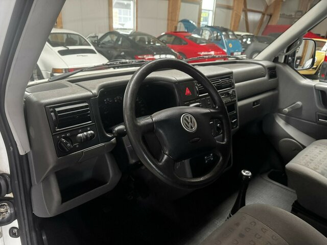 VW T4 Caravelle 2.5 TDI Syncro Sperre 1. Hand!... - Minibus, Personenvervoer: afbeelding 5 VW T4 Caravelle 2.5 TDI Syncro Sperre 1. Hand!... - Minibus, Personenvervoer: afbeelding 5