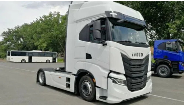Iveco S-WAY AS440S48T | Leasing from €1744/month - Trekker: afbeelding 3 Iveco S-WAY AS440S48T | Leasing from €1744/month - Trekker: afbeelding 3