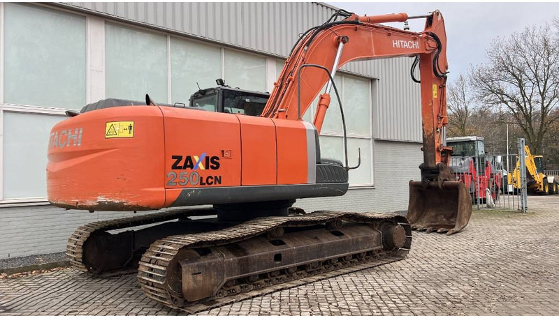 Hitachi ZX 250 LC N-3 - Rupsgraafmachine: afbeelding 4 Hitachi ZX 250 LC N-3 - Rupsgraafmachine: afbeelding 4