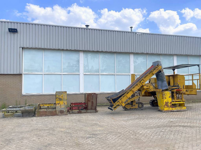 POWER CURBER 5700 4253 h - Asfaltafwerkmachine: afbeelding 1 POWER CURBER 5700 4253 h - Asfaltafwerkmachine: afbeelding 1