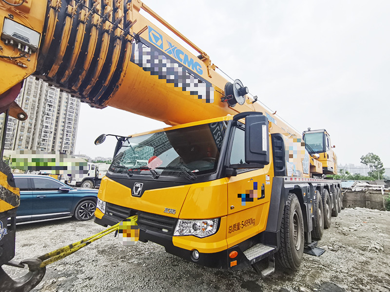 Xcmg 2024 used XCA130L8C_1 Hydraulic retraction all terrain crane - Bouwmachine: afbeelding 3 Xcmg 2024 used XCA130L8C_1 Hydraulic retraction all terrain crane - Bouwmachine: afbeelding 3