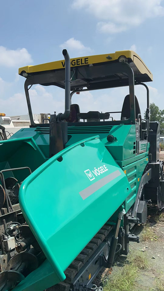 VOGELE S1880-3L Used paver laying machine 10m concrete road asphalt paver - Asfaltafwerkmachine: afbeelding 3 VOGELE S1880-3L Used paver laying machine 10m concrete road asphalt paver - Asfaltafwerkmachine: afbeelding 3