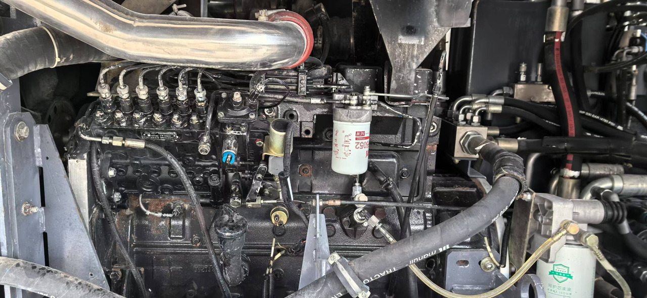 WIRTGEN Road Machine W-100H Used Asphalt Milling Machine With High Quality - Asfaltfrees: afbeelding 5 WIRTGEN Road Machine W-100H Used Asphalt Milling Machine With High Quality - Asfaltfrees: afbeelding 5