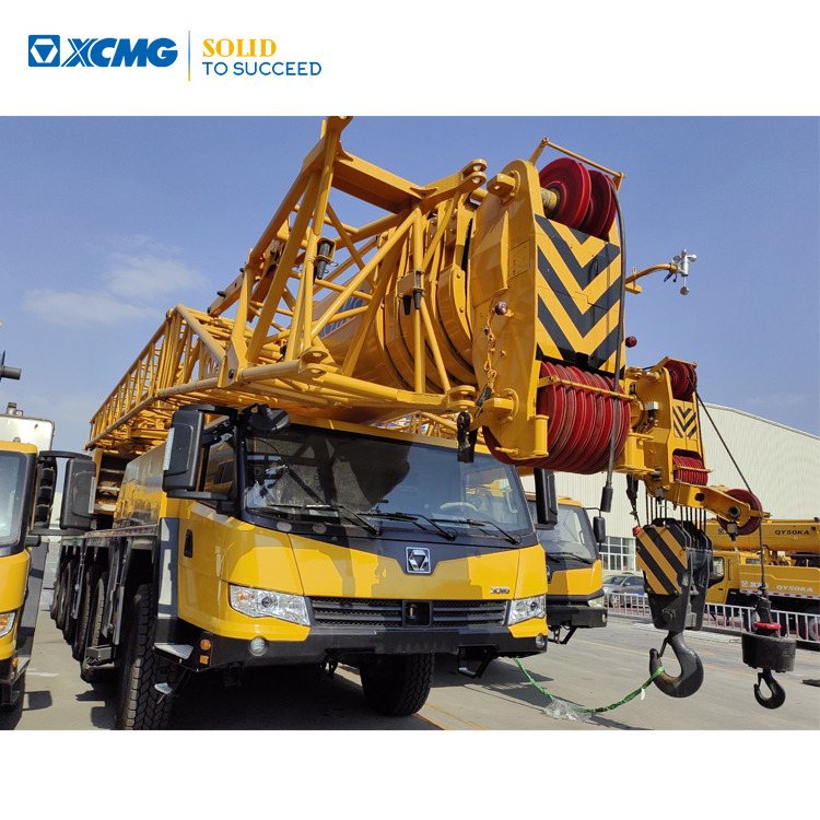 XCMG Factory Second Hand Mobile Truck Crane QAY200 200 Ton All Terrain Cranes In Good Condition - Alle terrein kraan: afbeelding 1 XCMG Factory Second Hand Mobile Truck Crane QAY200 200 Ton All Terrain Cranes In Good Condition - Alle terrein kraan: afbeelding 1
