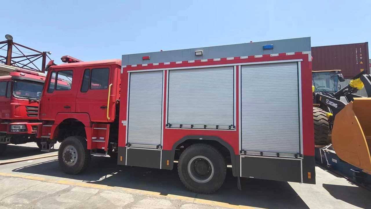 Brandweerwagen XCMG Official 2024 Year Used Fire Fighting Truck YZR5110 China Water Tank Fire Rescue Truck For Sale: afbeelding 6