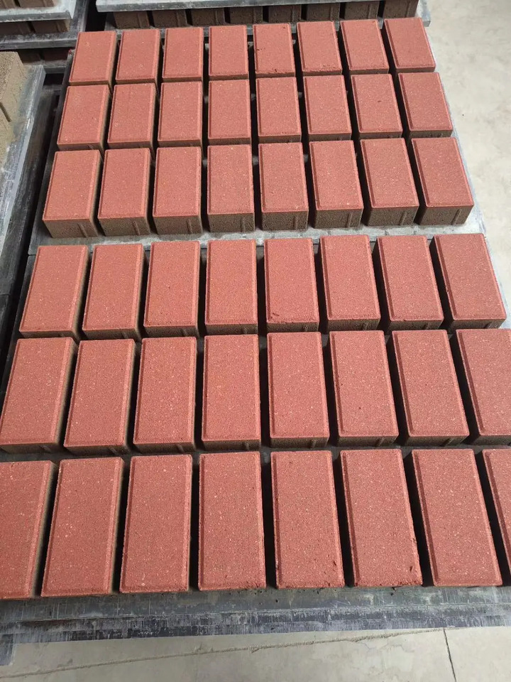 XCMG Official MM6-15 Fully Automatic Clay Brick Making Machine for Sale - Betonblokmachine: afbeelding 3 XCMG Official MM6-15 Fully Automatic Clay Brick Making Machine for Sale - Betonblokmachine: afbeelding 3