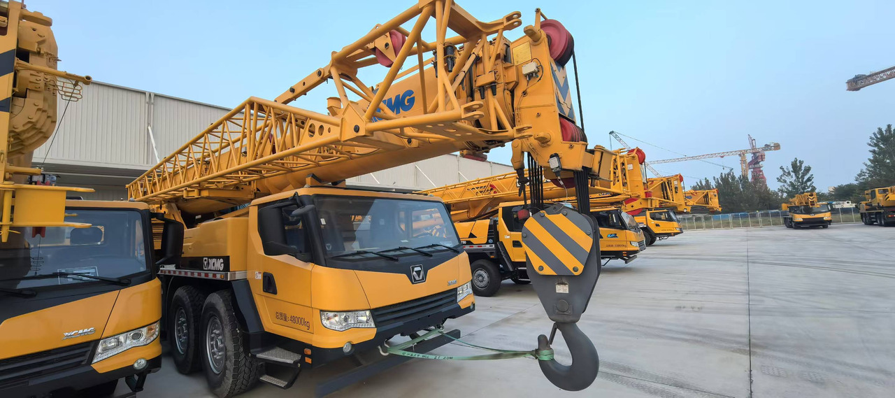 XCMG Official Second Hand Hydraulic Truck Crane QY75K 75ton Mobile Crane For Sale - Mobiele kraan: afbeelding 3 XCMG Official Second Hand Hydraulic Truck Crane QY75K 75ton Mobile Crane For Sale - Mobiele kraan: afbeelding 3