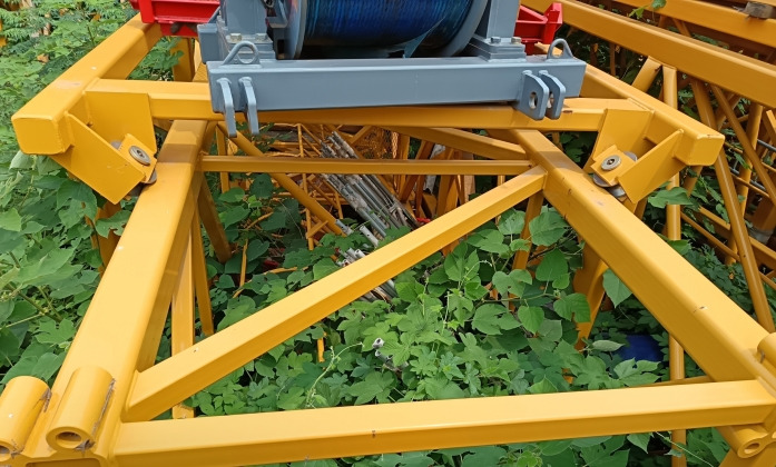 XCMG Official Small Tower Crane XGT6013-6S1 Max Load 6t Used Topless Tower Crane For Sale - Torenkraan: afbeelding 2 XCMG Official Small Tower Crane XGT6013-6S1 Max Load 6t Used Topless Tower Crane For Sale - Torenkraan: afbeelding 2
