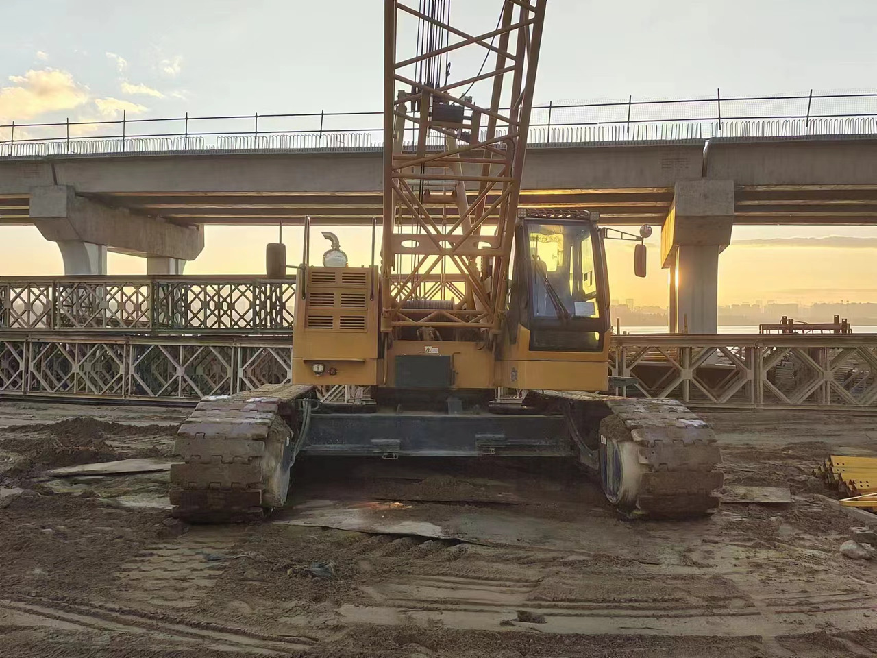 XCMG Official Used Mini Mobile Crane XGC75 75 Ton Crawler Crane With Cheap Price - Rupskraan: afbeelding 3 XCMG Official Used Mini Mobile Crane XGC75 75 Ton Crawler Crane With Cheap Price - Rupskraan: afbeelding 3