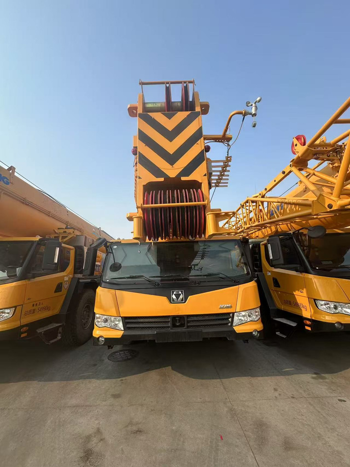 XCMG Official Used Mobile Hydraulic Truck Cranes XCA180L8C All Terrain Cranes Price - Alle terrein kraan: afbeelding 2 XCMG Official Used Mobile Hydraulic Truck Cranes XCA180L8C All Terrain Cranes Price - Alle terrein kraan: afbeelding 2