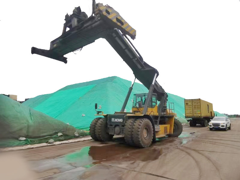 XCMG Official Used Mobile Reach Stacker 45 Tons XCS4531K For Container Price List - Reach stacker: afbeelding 2 XCMG Official Used Mobile Reach Stacker 45 Tons XCS4531K For Container Price List - Reach stacker: afbeelding 2