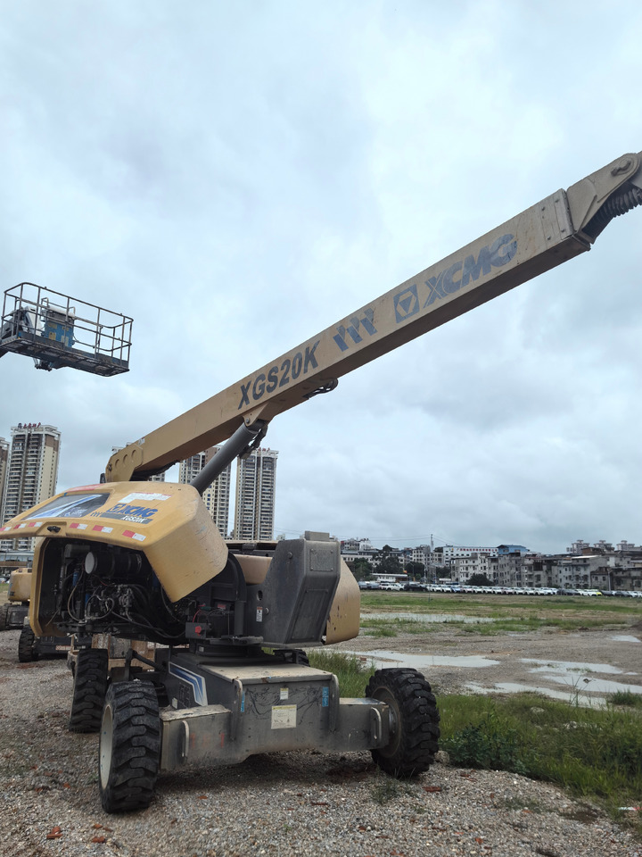 XCMG Official Used Telescopic Boom Lift XGS20K 20m Cherry Picker For Sale - Telescoophoogwerker: afbeelding 3 XCMG Official Used Telescopic Boom Lift XGS20K 20m Cherry Picker For Sale - Telescoophoogwerker: afbeelding 3