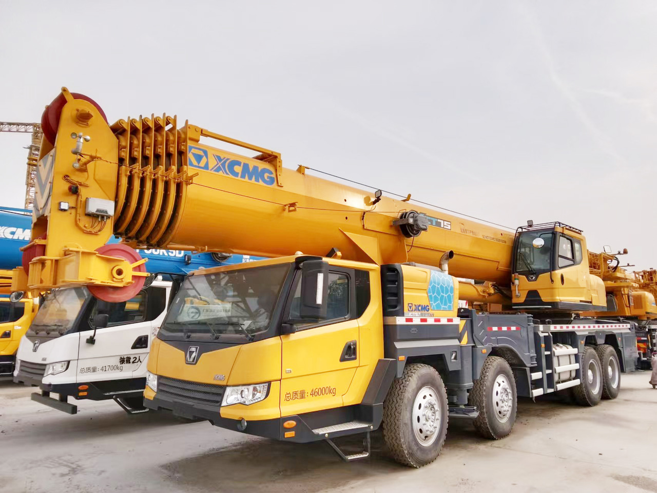 XCMG Official Used Truck Crane XCT75L7 75 Ton Mobile Crane Machine For Sale - Mobiele kraan: afbeelding 3 XCMG Official Used Truck Crane XCT75L7 75 Ton Mobile Crane Machine For Sale - Mobiele kraan: afbeelding 3