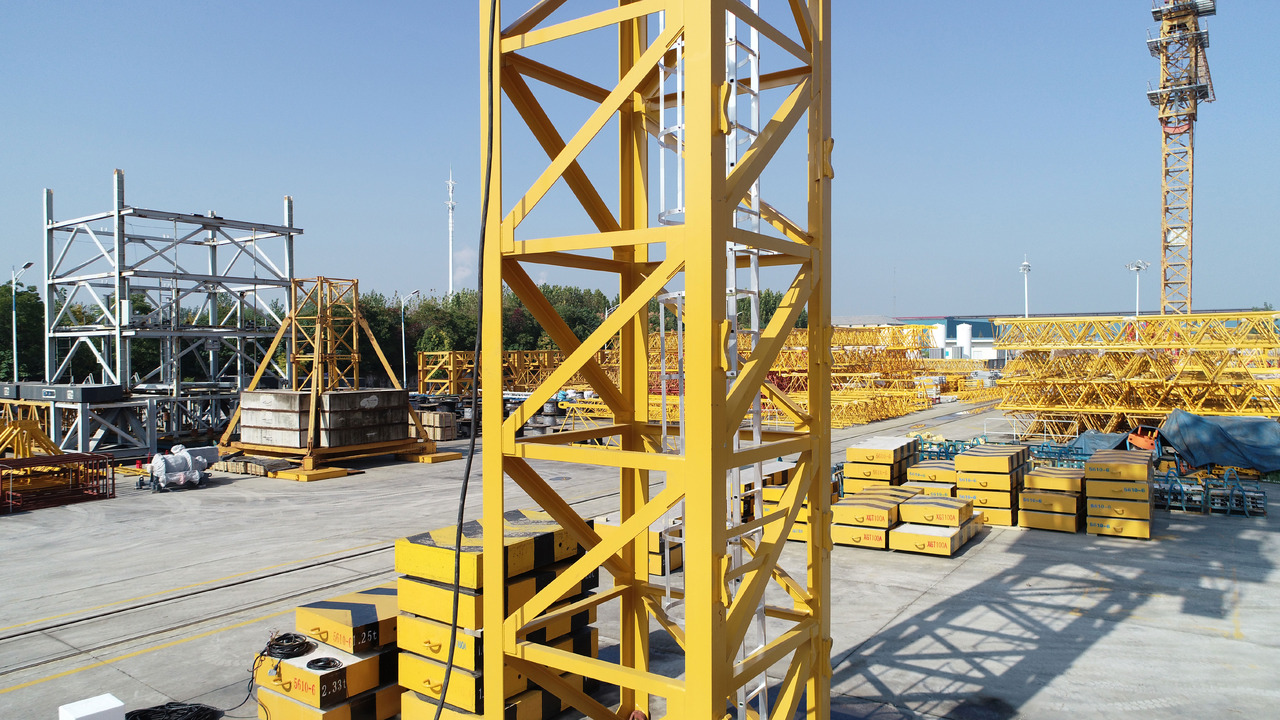 XCMG Official XGT6515B-10S 10Ton 60-meter Construction Buliding Flat Top Tower Crane In Stock - Torenkraan: afbeelding 2 XCMG Official XGT6515B-10S 10Ton 60-meter Construction Buliding Flat Top Tower Crane In Stock - Torenkraan: afbeelding 2