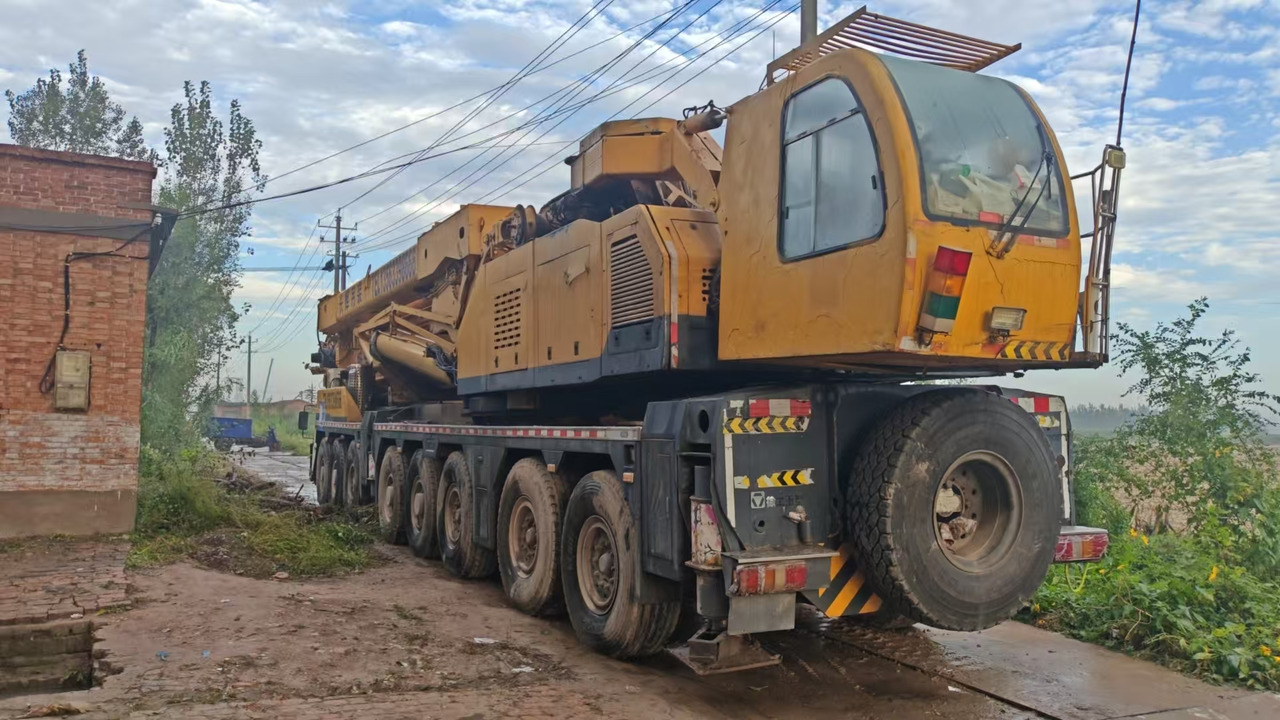 XCMG QAY500 used 500ton diesel all terrain truck crane with telescopic arm price - Alle terrein kraan: afbeelding 3 XCMG QAY500 used 500ton diesel all terrain truck crane with telescopic arm price - Alle terrein kraan: afbeelding 3