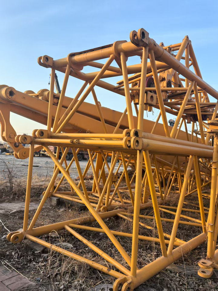 XCMG QAY500 used 500ton diesel all terrain truck crane with telescopic arm price - Alle terrein kraan: afbeelding 4 XCMG QAY500 used 500ton diesel all terrain truck crane with telescopic arm price - Alle terrein kraan: afbeelding 4