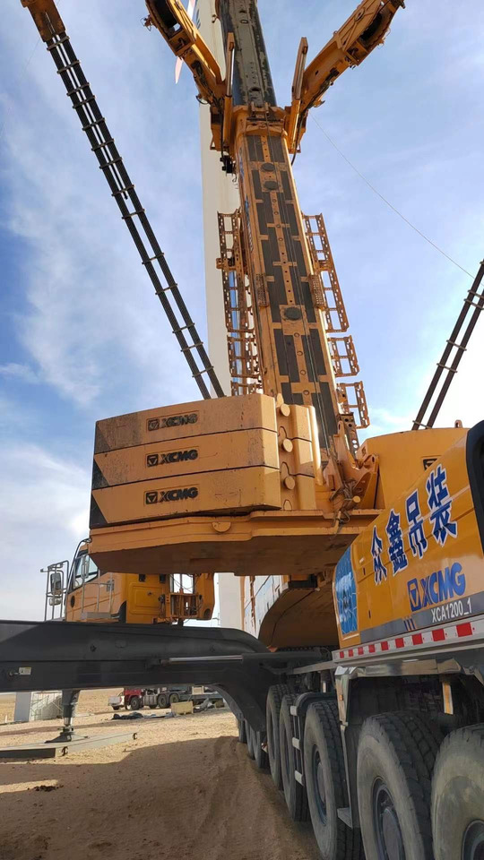XCMG XCA1200 Used Boom Mobile All Terrain Crane 1200 Ton Crane Truck - Alle terrein kraan: afbeelding 3 XCMG XCA1200 Used Boom Mobile All Terrain Crane 1200 Ton Crane Truck - Alle terrein kraan: afbeelding 3