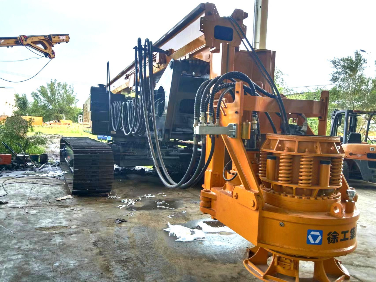 XCMG XCMG Officail XR220D used hydraulic rotary drilling rig for sale - Boormachine: afbeelding 2 XCMG XCMG Officail XR220D used hydraulic rotary drilling rig for sale - Boormachine: afbeelding 2