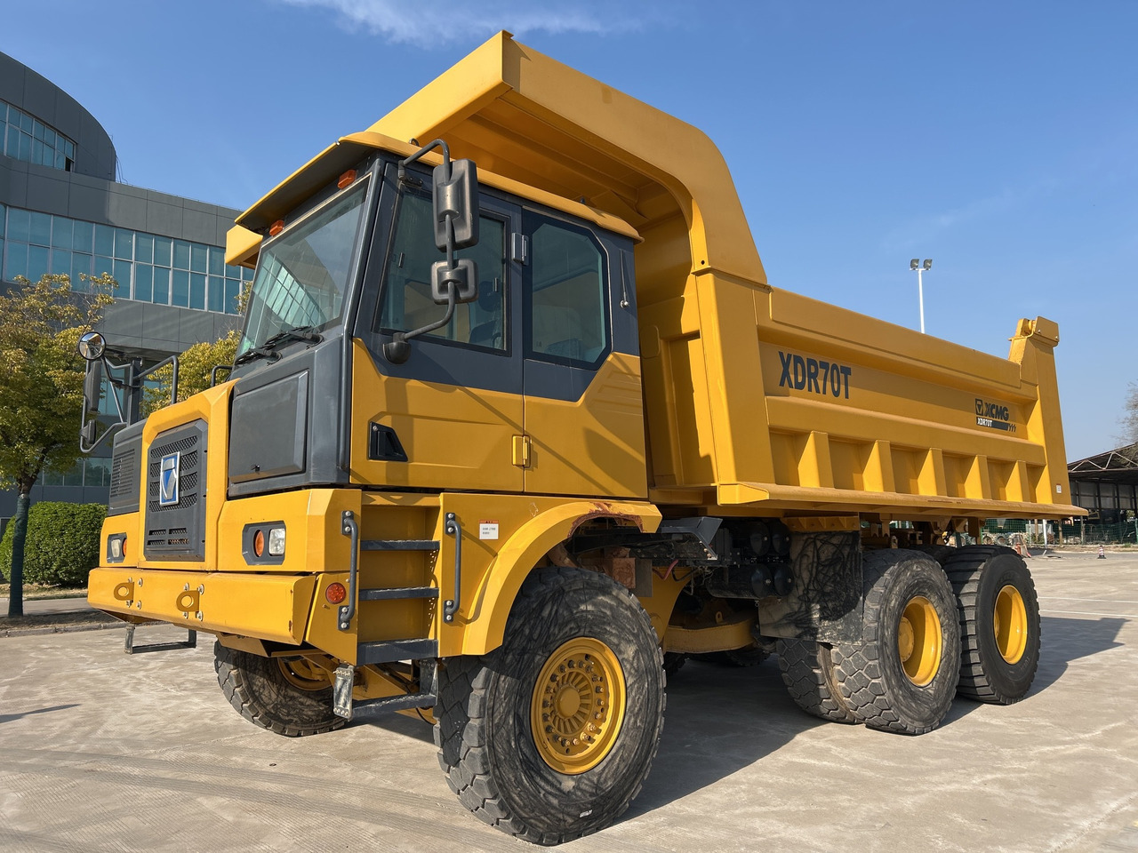 XCMG XDR70T second hand mining dump truck price - Mijnbouw machine: afbeelding 2 XCMG XDR70T second hand mining dump truck price - Mijnbouw machine: afbeelding 2