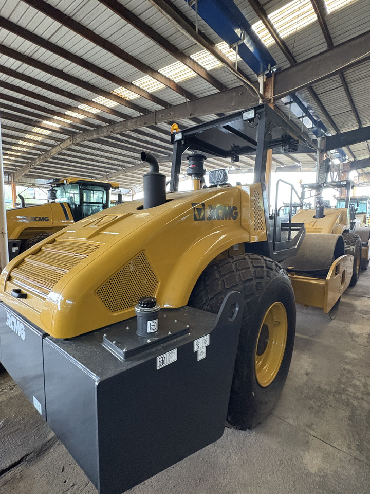 Asfaltwals XCMG XS123 12ton used hydraulic road roller price: afbeelding 7