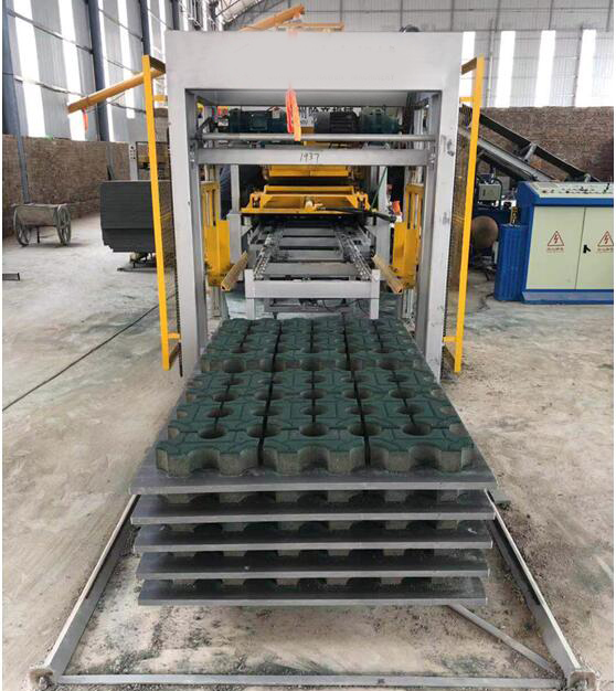 XCMG manufacturer MM8-15 Mud Red Clay Brick Making Machine - Betonblokmachine: afbeelding 5 XCMG manufacturer MM8-15 Mud Red Clay Brick Making Machine - Betonblokmachine: afbeelding 5